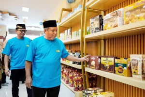 Komitmen Muhammadiyah Dukung UMKM Warganya, Toko Oleh-Oleh 1915 Resmi Hadir!
