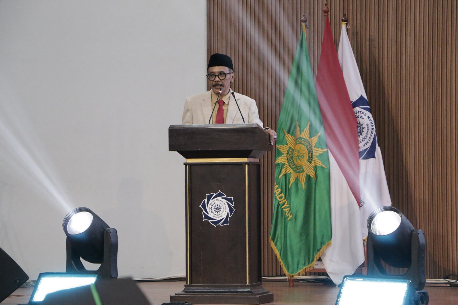 Wakil Ketua PWM Jabar Jelaskan Makna Intelektual, Saintis, dan Cendekiawan